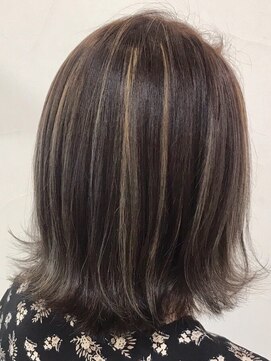 ネオリーブアオバ 高田馬場店(Neolive aoba) 【高田馬場/aoba】アディクシーアッシュグレー×ハイライト