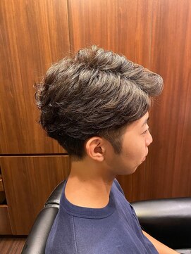 ヒロギンザ 五反田店(HIRO GINZA) 2ブロックパートスタイル　床屋　理容室　五反田