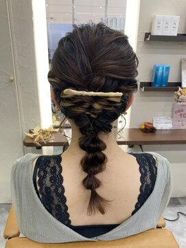 エイム ヘアメイク 横川店(eim HAIR MAKE) ローポニー