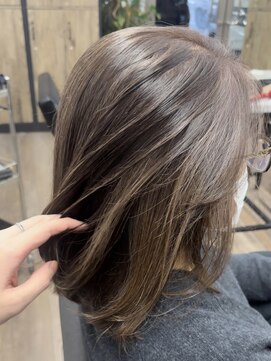 ヴィフ 大船(VIF) 白髪改善カラー/白髪ぼかしカラー/グレージュカラー/大船駅/大船