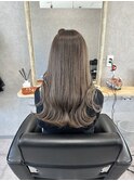 透明感グレージュ