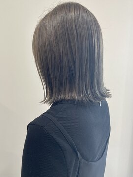 ヒビカ(HIBIKA) ナチュラルボブ/くすみベージュ