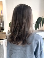 アンダーバーホワイト 広島 本通店(_WHITE)&nbsp;☆くびレイヤー　髪質改善エフェクトケアブリーチグレージュ