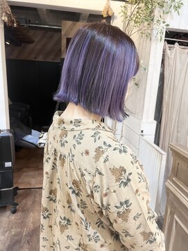 アクトゥス(AEQUITAS) ルーツカラー×バイオレットカラー