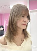 white beige/layer cut