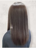 大人かわいいブリーチなしラベンダーグレージュカラーふわミディ