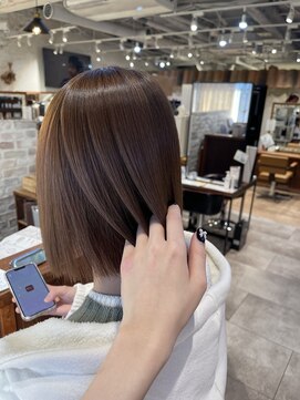 ルララドゥ ボブ