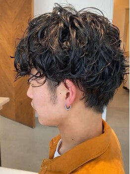 トップクラスの実力派stylistが丁寧にカウンセリング☆トレンド最先端の似合わせメンズスタイルをご提供♪