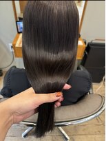 テテ ニコ(tete nico)&nbsp;【大前晴奈】美髪矯正×グレージュカラー