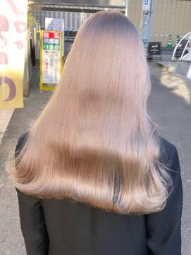 リル ラウム 原宿(LiL Raum) ホワイトミルクティーベージュカラー/原宿ブリーチ/ダブルカラー