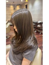 アルルヘアーオキナワ(ARURU HAIR)&nbsp;レイヤーカット×上品グレージュ