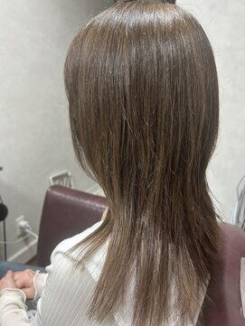 サロン ド グレース(SALON DE GRACE) ウルフカット