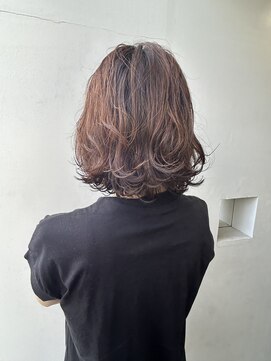 ロッティー(Lotti) 軽やかボブスタイル