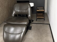 モンプ(momp)の雰囲気（全て半個室で落ち着ける空間。最高のヘッドスパを味わえます。）