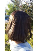 ナンバーエイト(number eight)&nbsp;ナチュラル小顔内巻き結べるボブ×赤み消しカラーヘルシーカット