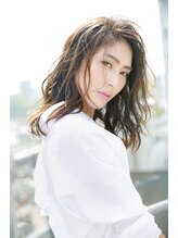 女性像1【キャリア】