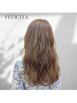 フェリシータ ミューズ(FELICITA musse)&nbsp;【FELICIT】やわらかエアリーウェーブ×透け感カラー