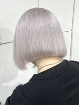 ホワイトカラー/シルバーカラー/ホワイトシルバー/ミニボブ/渋谷