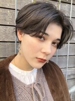 毛流れハンサムショート