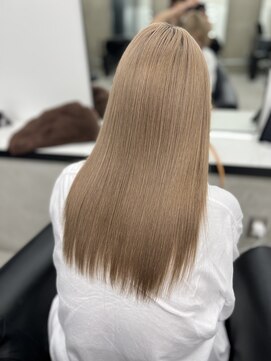 ジーニーホリエ(Geniee horie) -Aesthetic- 129.style- 王道ミルクティーベージュ/髪質改善ver.