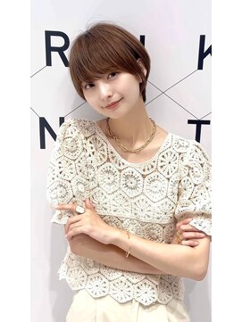 ハルキミナト ジャパン ヨコハマ(HARUKI MINATO japan YOKOHAMA) 愛されショート/髪質改善/レイヤー/インナーカラー/白髪ぼかし