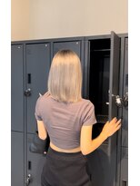 リア 布施店(Lia)&nbsp;ホワイトシルバー