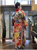 ゆるふわシニヨンと花の飾り
