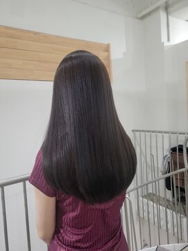 アトレ(attrait) ロング×ダークグレージュ