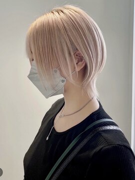 ダブルトーキョー シブヤ(W-TOKYO SHIBUYA) 【ショートウルフ】ホワイトミルクティー ハイトーン