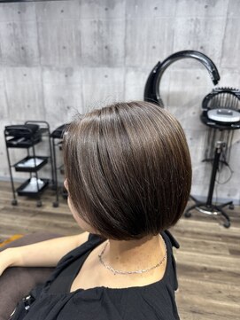 ダイス(Dice) ショート/メンズ/ハイライト/縮毛矯正/カラー/ダブルカラー/成田