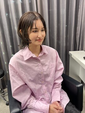 ジュエム(jouerm) ボブレイヤーとオリーブカラー