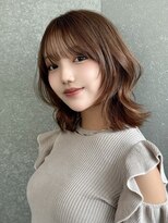 シーシンジュク 新宿南口(Sea shinjuku)&nbsp;ココアベージュ×レイヤー[小顔/黒髪/オリーブグレー]