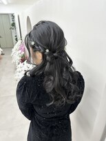 ソリン(Solin') リボンハーフアップ