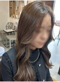ベージュ×韓国風ヨシンモリ