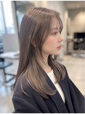 レイヤーカットミルクティーベージュブリーチなしダブルカラー