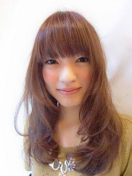 ブーケ(BOUQUET) 小顔・マッシュレイヤー・厚めバング・無造作スタイリング