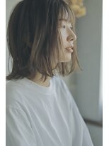 ニーチェ(niche) White