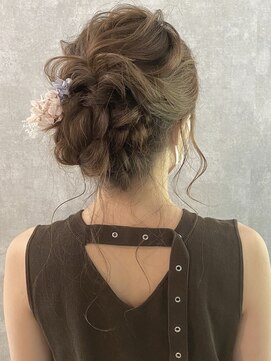 イール(iIIL) 【iIIL hair lounge】編み込みアップ ドライフラワー