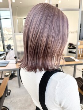 ストゥー(StueW.) ボブハイトーン1【倉敷】【岡山】【ハイトーン】【ブリーチ】