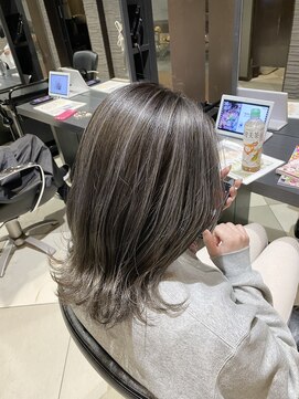 ジャパン ホンテン(JAPAN HONTEN) ハイライトシルバーグレージュカラー