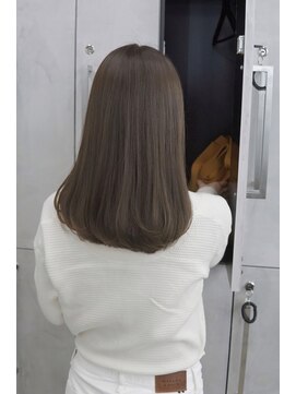 ネイヴィル 銀座(navile) 柔らかい酸性ストレートとグレージュ◎