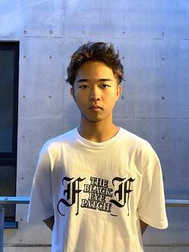 ガレージ バイ グリーン 原宿 表参道(Garage by green) 【MIIMAN】スパイキーショート