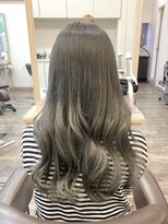 アルターリール(aL ter Rire)&nbsp;カール/セミディ/シアーカラー/姫カット/鎌取/福原遼華