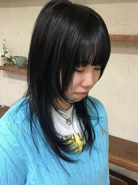 セェリーニ フェイスフレーミングカラー