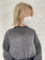 ナジック(749)&nbsp;ミルクティーブロンド×顔周りレイヤー