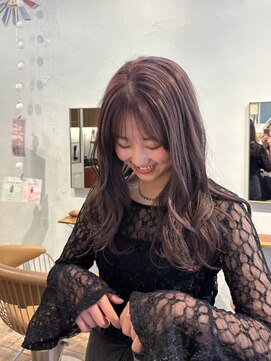 クンクンルーホーライシー(KUN KUN LU HO laishi) ワンブリーチまろやかピンクベージュ