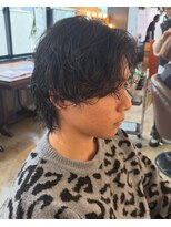 ビハインドザカーテン(BEHIND THE CURTAIN)&nbsp;【伸びたパーマを活かす】メンズ×ウルフスタイル