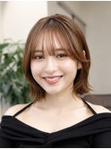 シースルーバング×顔まわりレイヤーくびれミディボブ