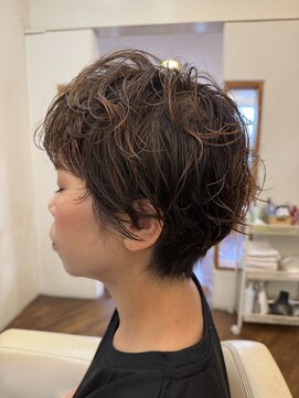 ペッツエヌエー(PETZna) ショート/パーマ/ウェーブ/30代/40代/50代/藤枝美容室