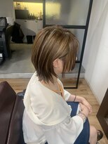 お～るうぇいず(always)&nbsp;ミディアムウルフレイヤー耳掛けハイライトミルクティーベージュ